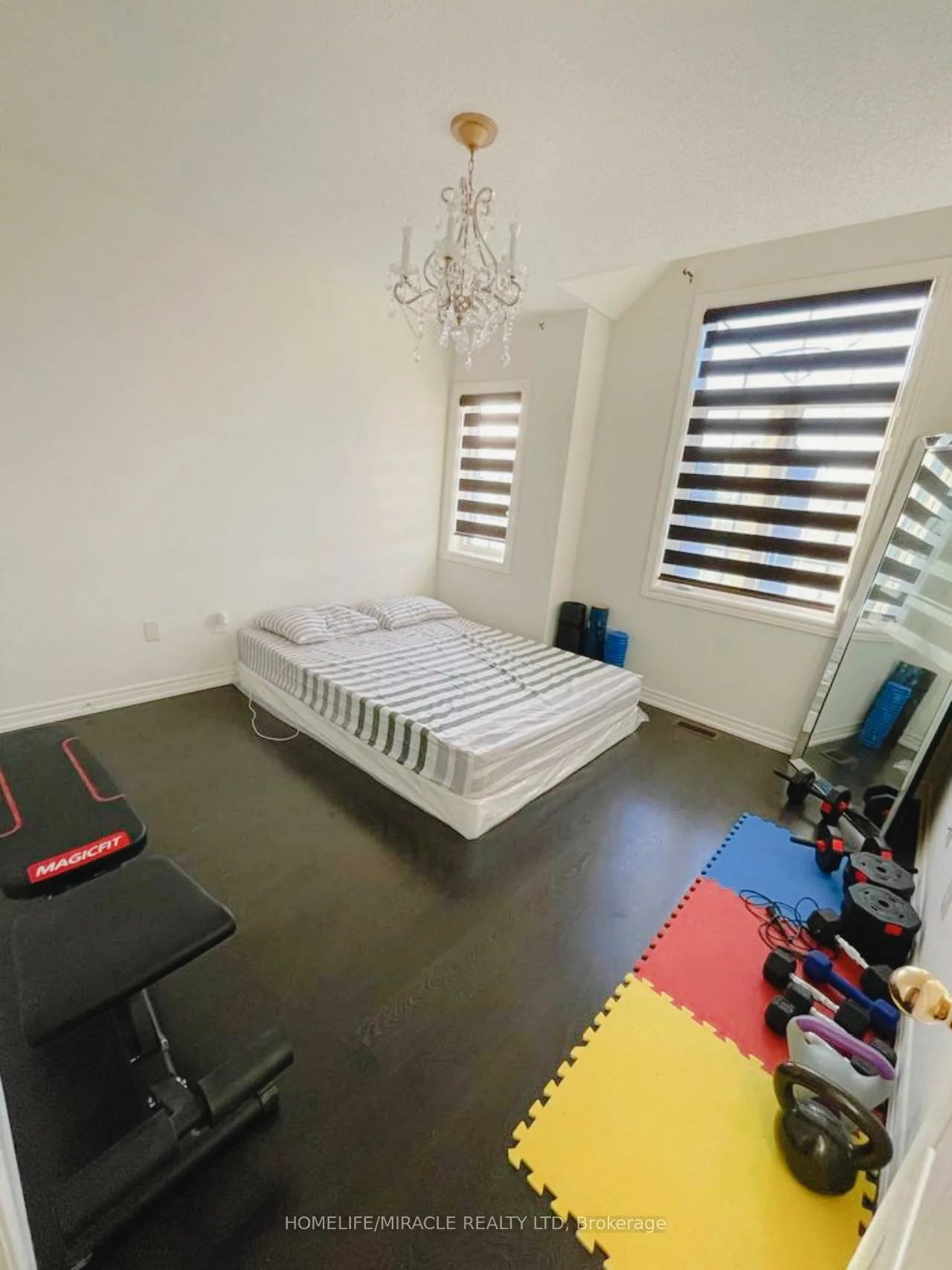 277, Remembrance, Northwest Brampton, Brampton