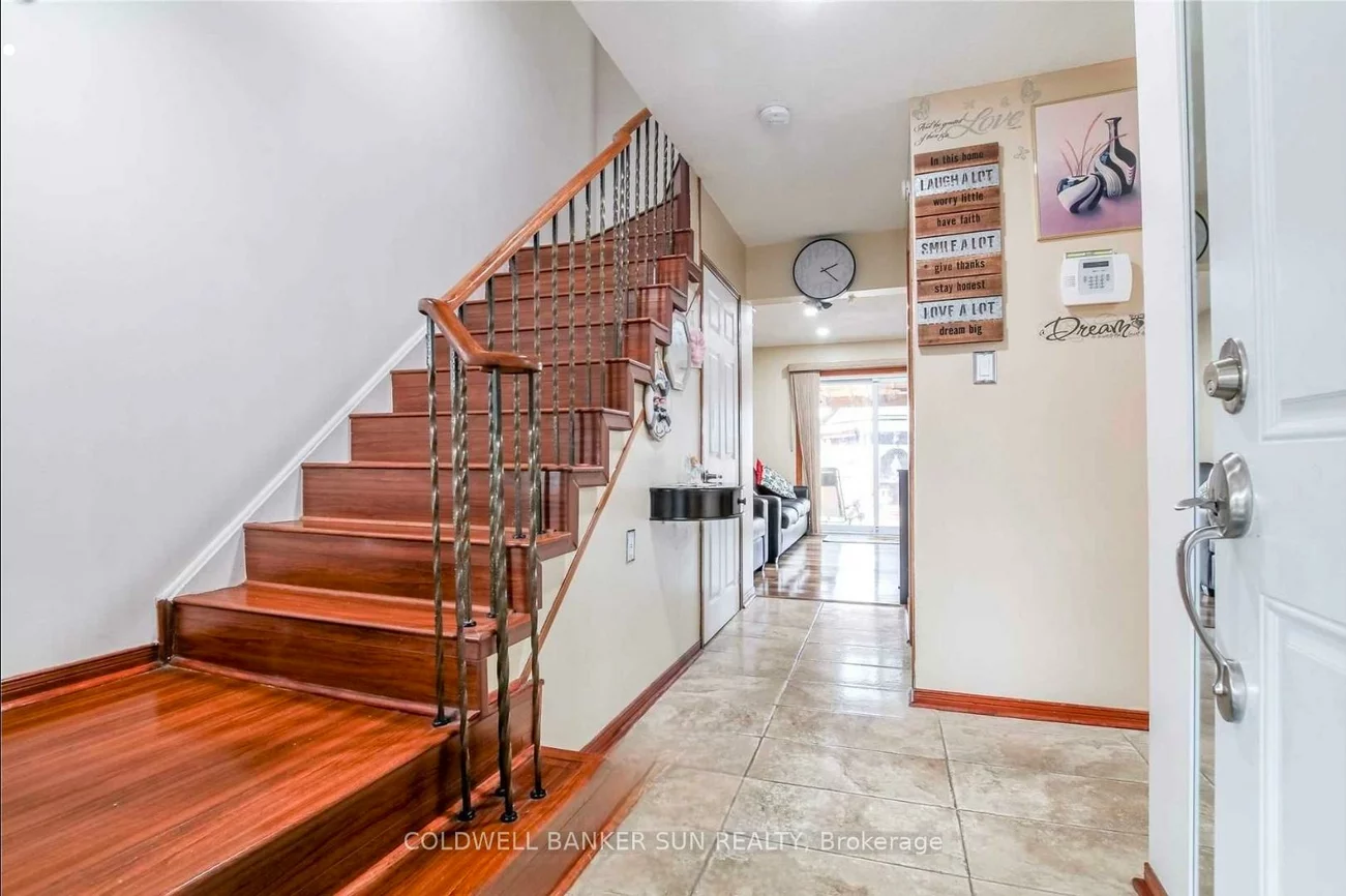 6, Clearview, Heart Lake West, Brampton