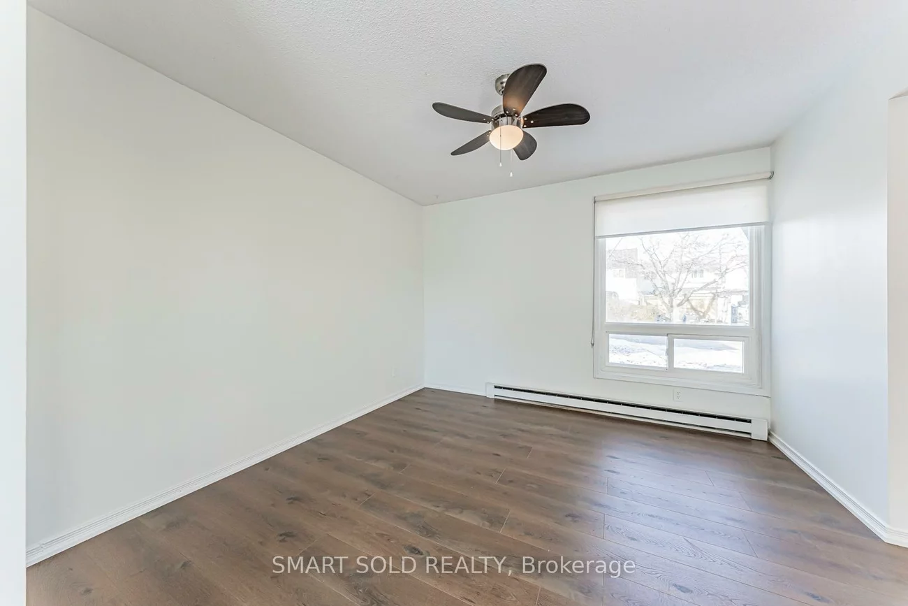 22, Hazelglen, Central Park, Brampton