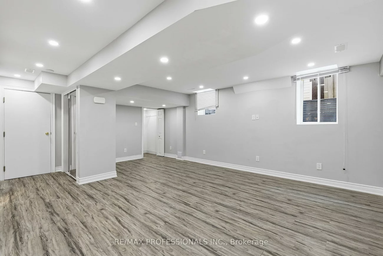 16, Moss Creek, Sandringham-Wellington, Brampton