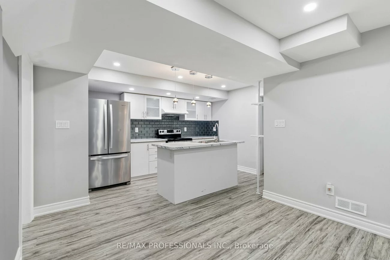 16, Moss Creek, Sandringham-Wellington, Brampton