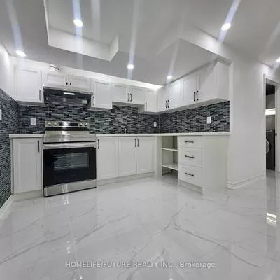 41, Royal Links, Vales of Castlemore North, Brampton