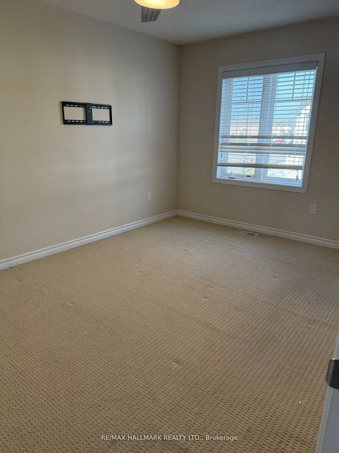 74, Lloyd, Northwest Brampton, Brampton