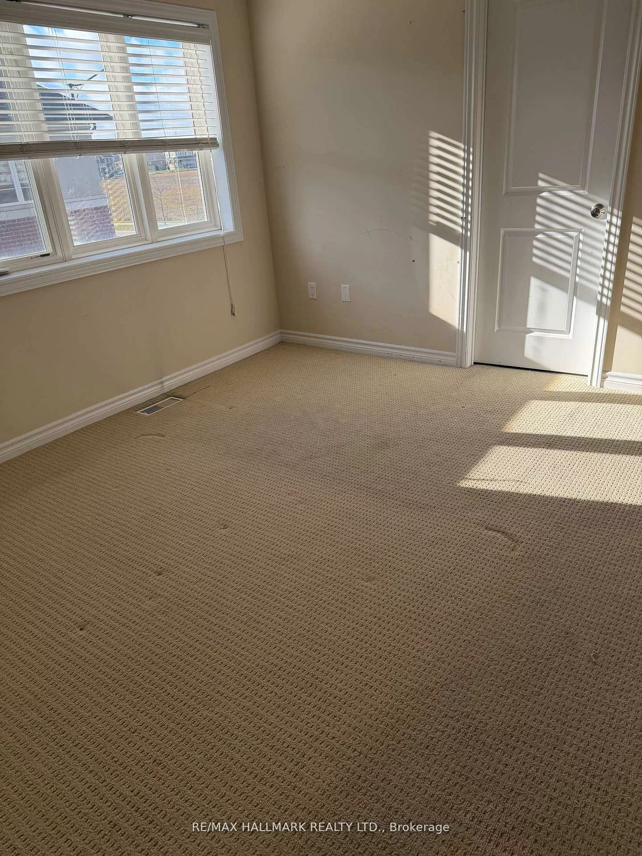 74, Lloyd, Northwest Brampton, Brampton