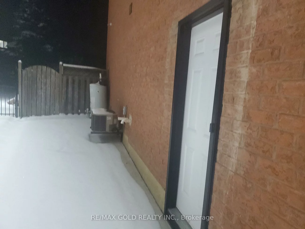 152, Binder Twine, Fletcher's Creek Village, Brampton