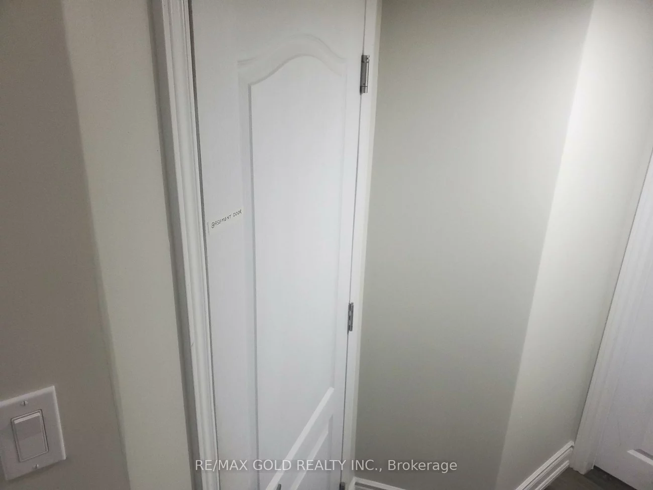 152, Binder Twine, Fletcher's Creek Village, Brampton