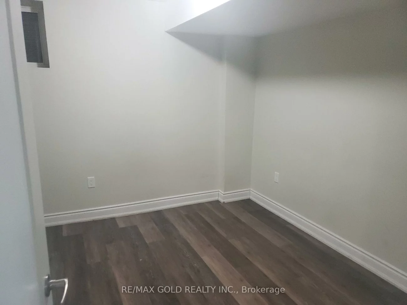 152, Binder Twine, Fletcher's Creek Village, Brampton