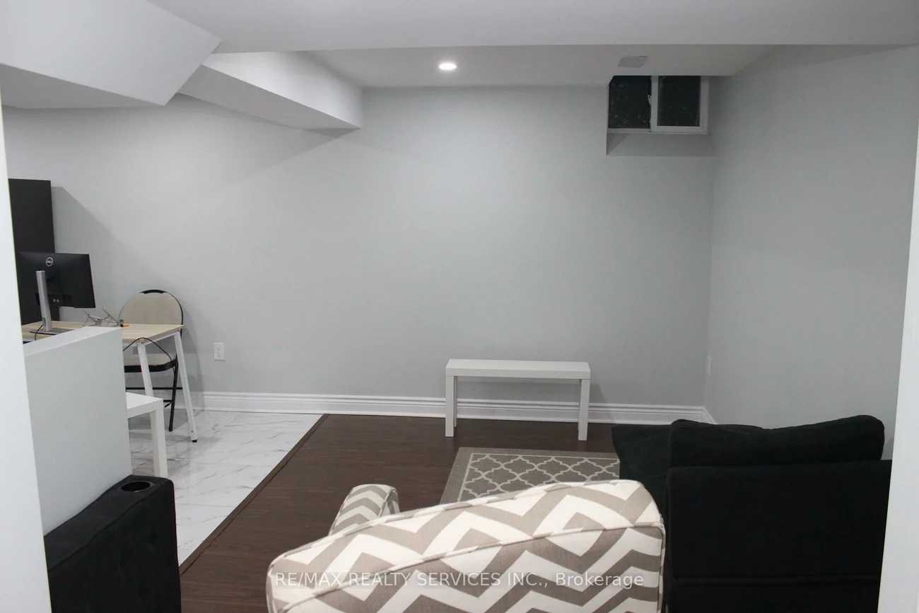 BSMT-21, Jacksonville, Vales of Castlemore, Brampton