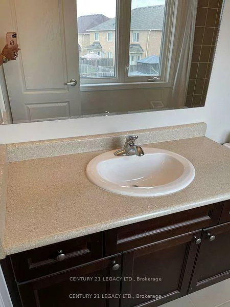 4, Caliper, Bram East, Brampton