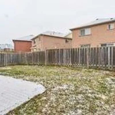 30, Leagate, Fletcher's Meadow, Brampton