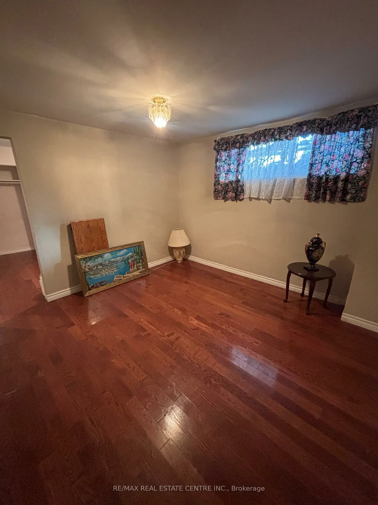 56, Ardglen, Brampton East, Brampton