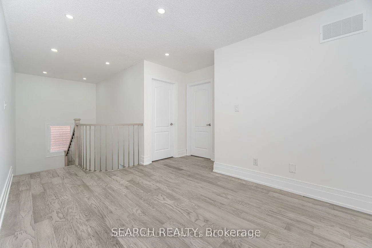 20, Delmonico, Vales of Castlemore North, Brampton