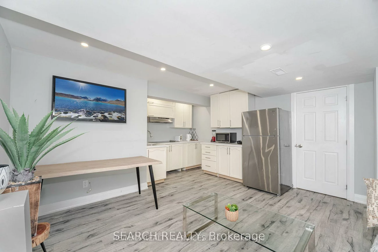 20, Delmonico, Vales of Castlemore North, Brampton