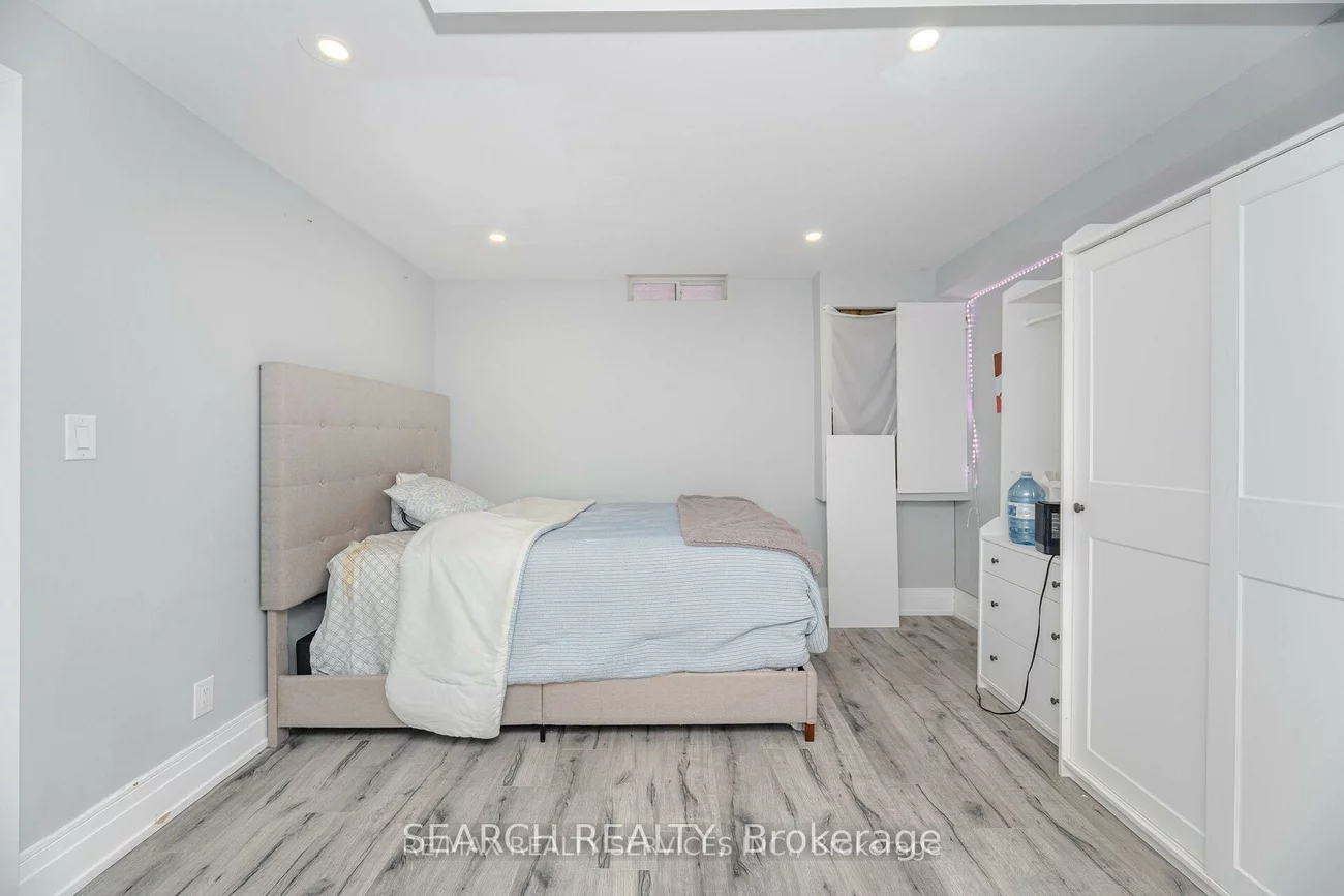 20, Delmonico, Vales of Castlemore North, Brampton