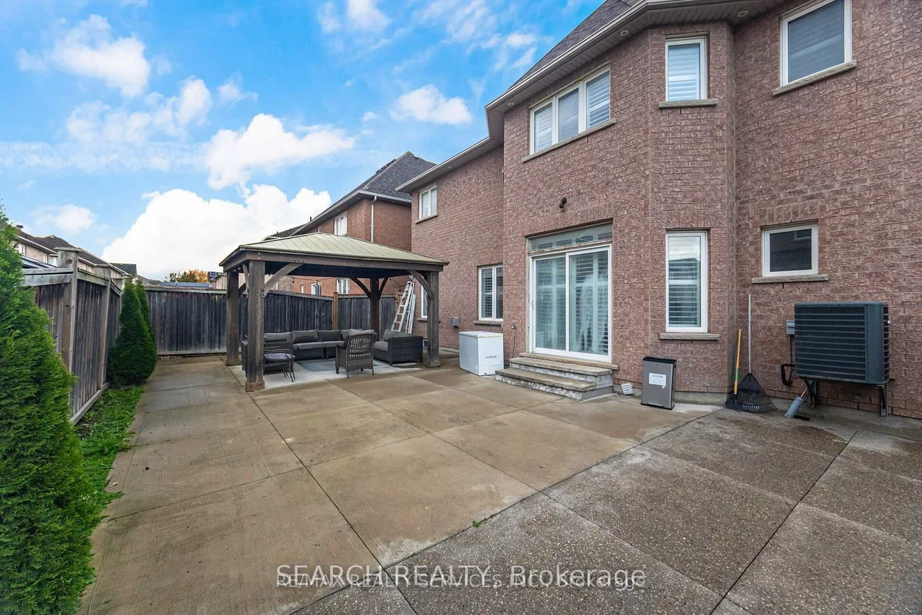 20, Delmonico, Vales of Castlemore North, Brampton