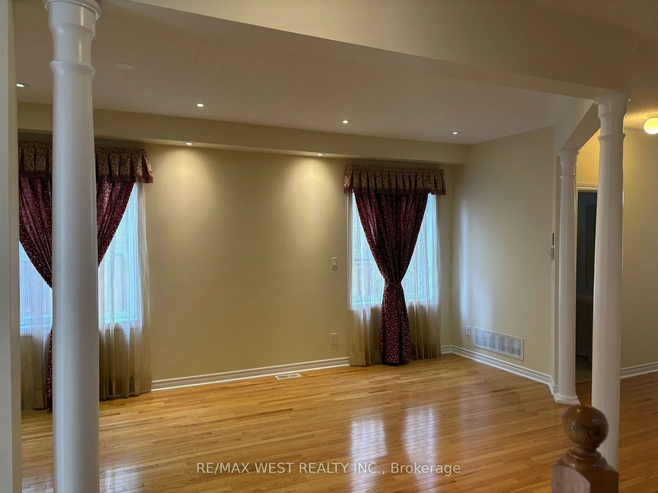 12, Haviland, Sandringham-Wellington, Brampton