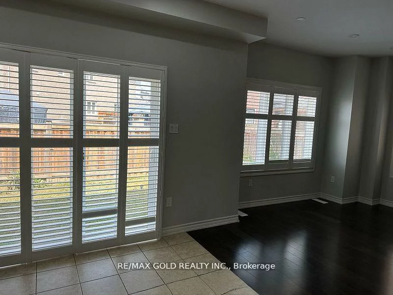 292, Remembrance, Northwest Brampton, Brampton