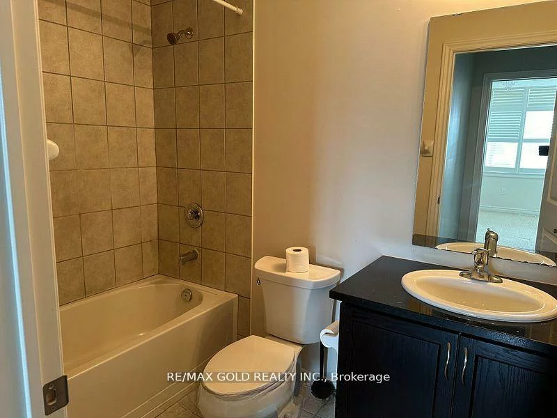 292, Remembrance, Northwest Brampton, Brampton