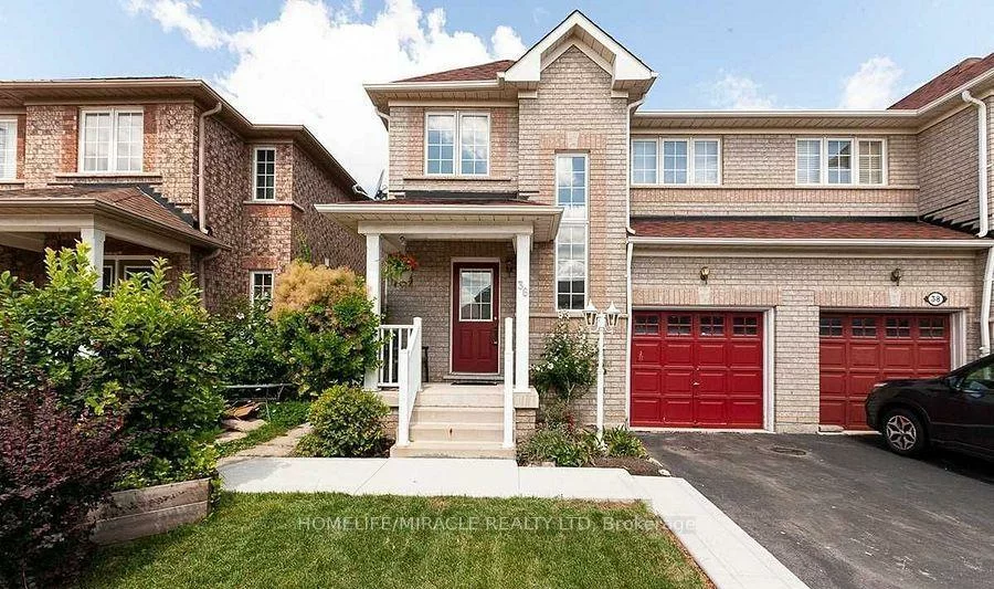 36, Bramcedar, Northwest Sandalwood Parkway, Brampton