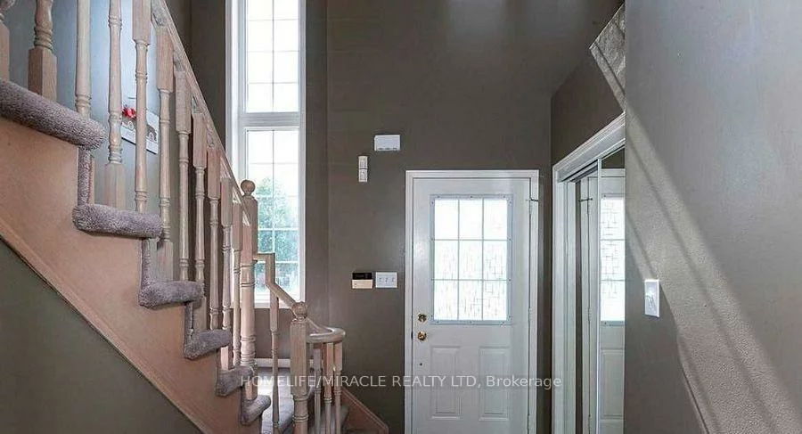 36, Bramcedar, Northwest Sandalwood Parkway, Brampton