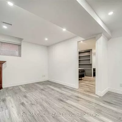 5, Baybrook, Snelgrove, Brampton