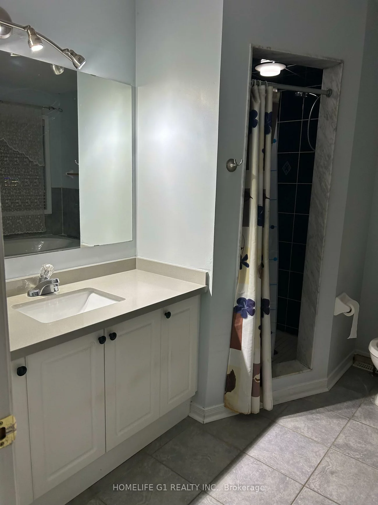 183, Toba, Heart Lake East, Brampton