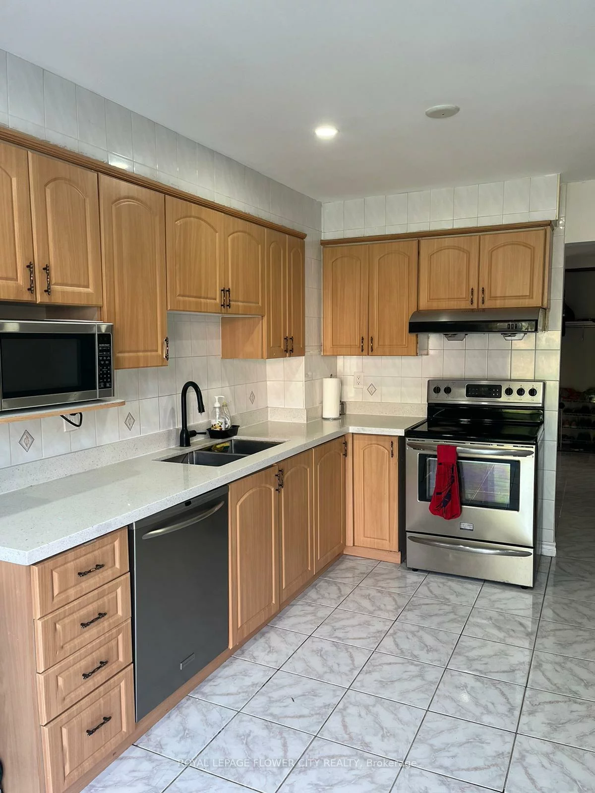 19, Muskoka, Heart Lake East, Brampton