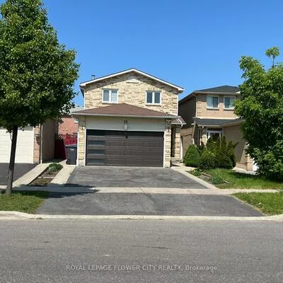 19, Muskoka, Heart Lake East, Brampton