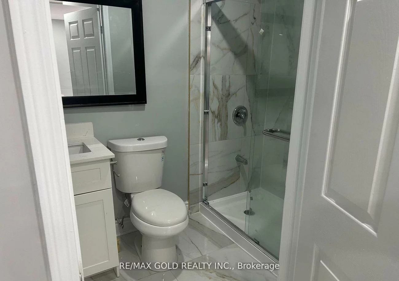 84, Crown Victoria, Fletcher's Meadow, Brampton