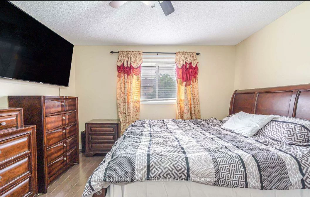 72, Norma, Westgate, Brampton