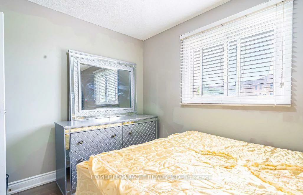 72, Norma, Westgate, Brampton