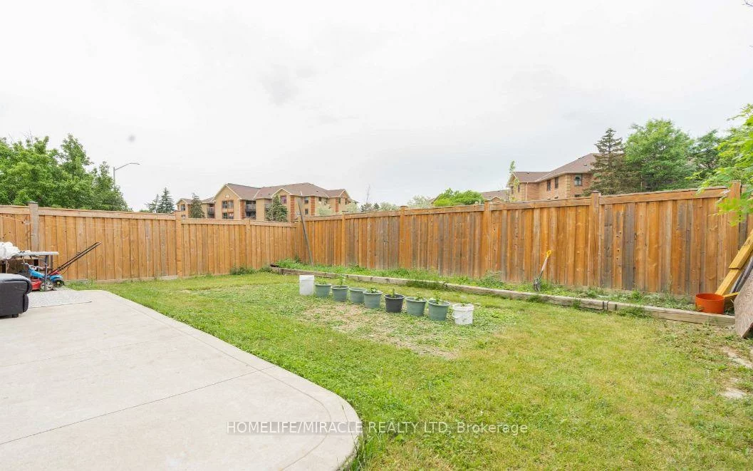 72, Norma, Westgate, Brampton