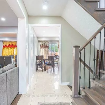 72, Norma, Westgate, Brampton