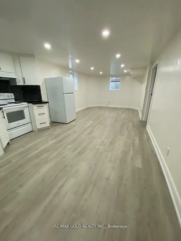 68, Sprucelands, Sandringham-Wellington, Brampton