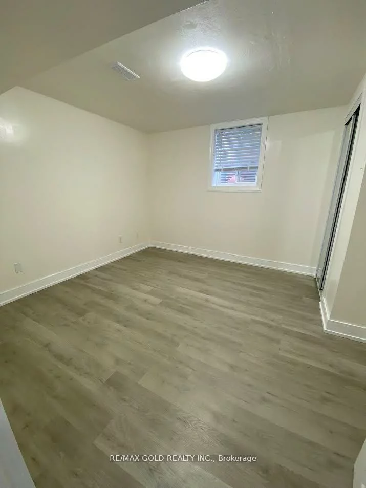 68, Sprucelands, Sandringham-Wellington, Brampton