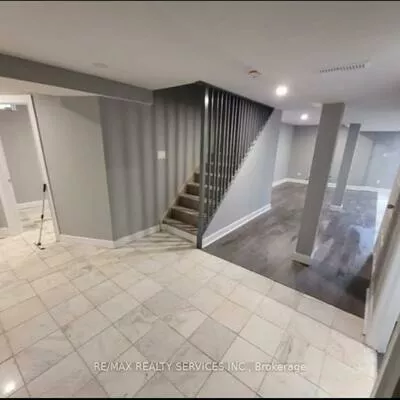 30, Sweet Bria, Snelgrove, Brampton