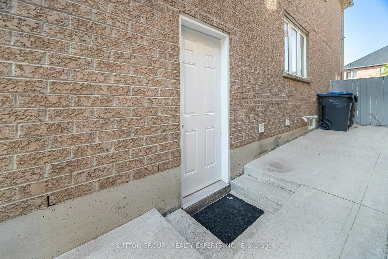 5, Freedom Oaks, Bram East, Brampton