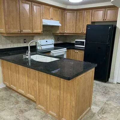 111, Sandmere, Heart Lake West, Brampton