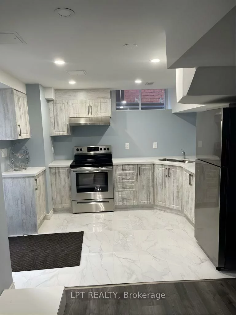 17, Hollowgrove, Vales of Castlemore, Brampton