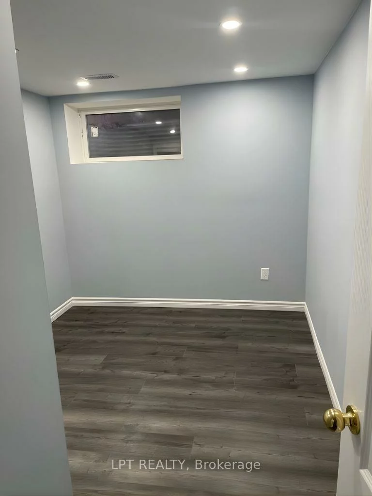 17, Hollowgrove, Vales of Castlemore, Brampton