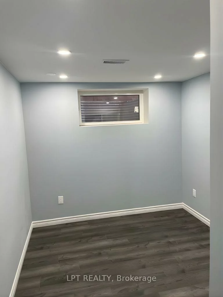 17, Hollowgrove, Vales of Castlemore, Brampton