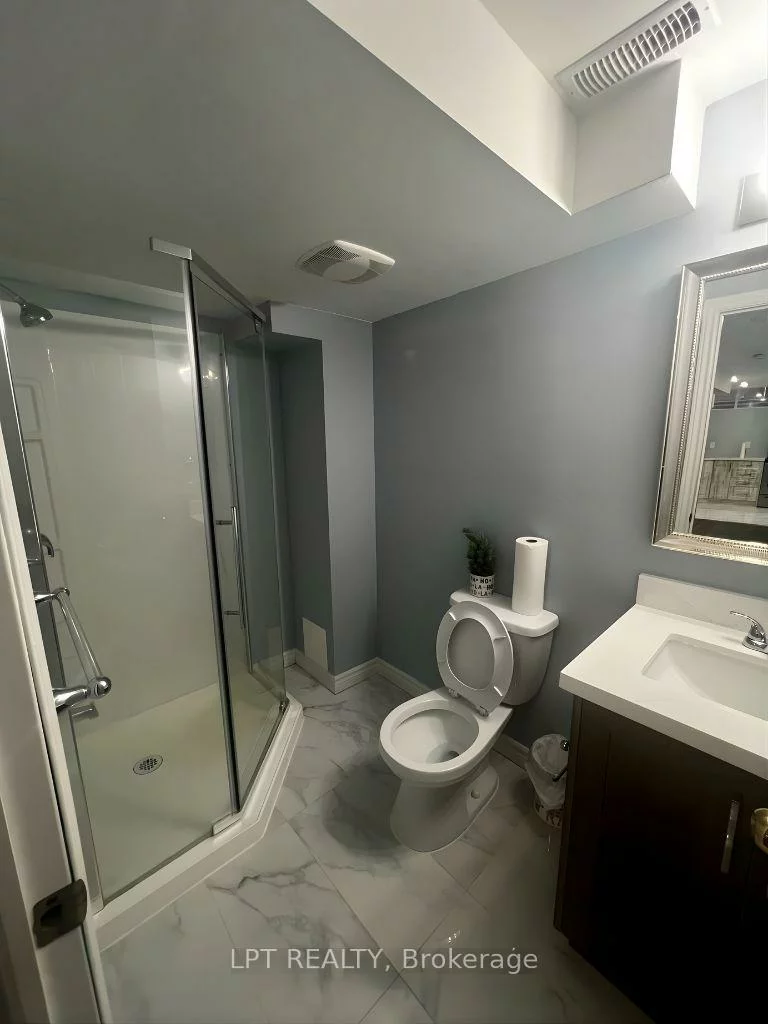 17, Hollowgrove, Vales of Castlemore, Brampton