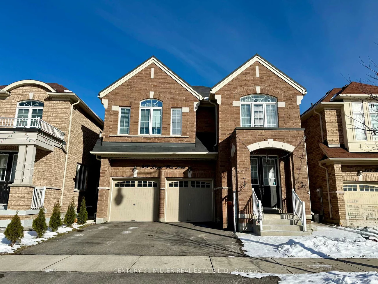 389, Royal West, Credit Valley, Brampton