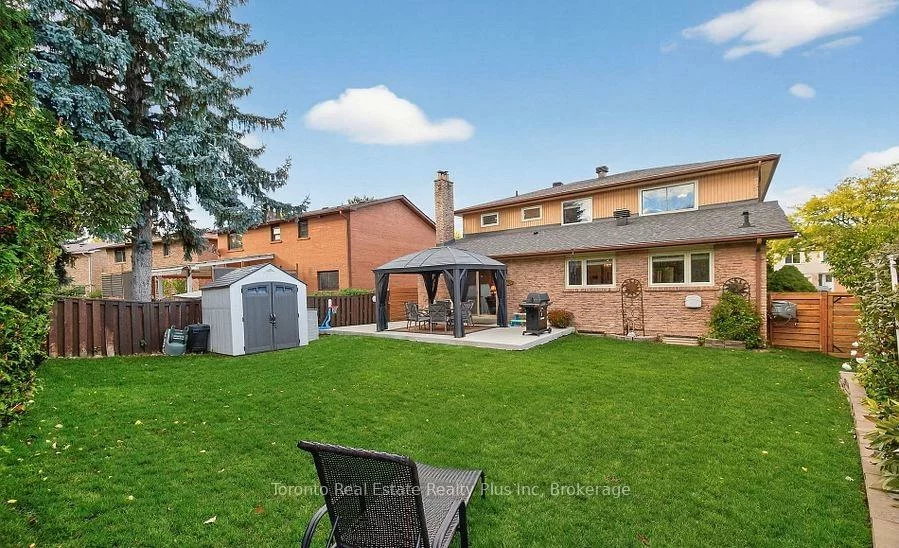55, Massey, Central Park, Brampton