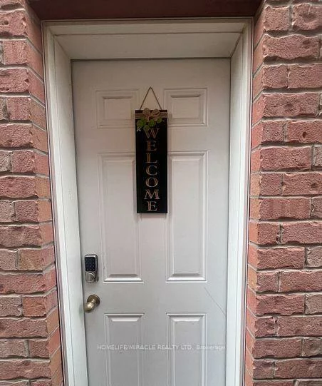 52, Versailles, Bram East, Brampton