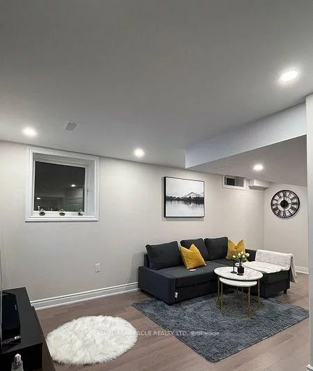 52, Versailles, Bram East, Brampton