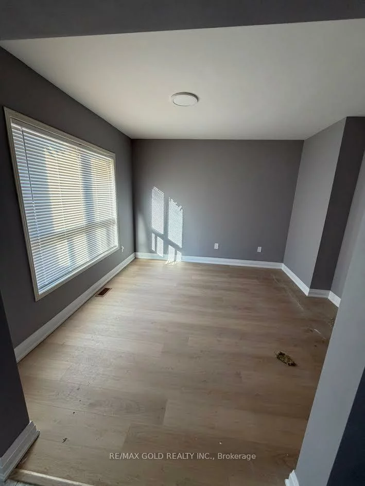 18, Cobbler, Fletcher's Creek Village, Brampton