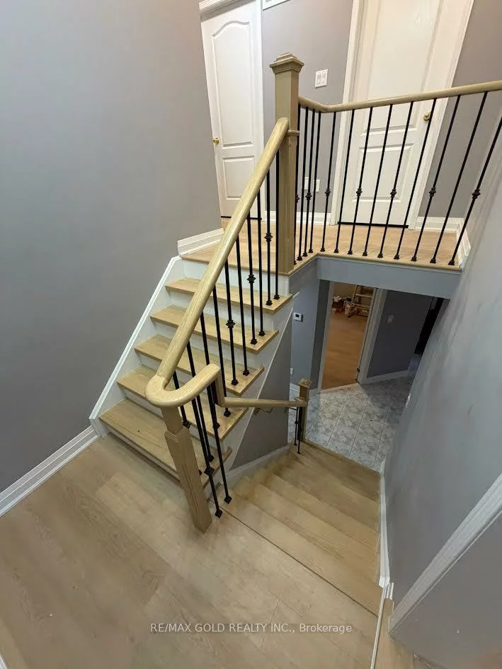 18, Cobbler, Fletcher's Creek Village, Brampton