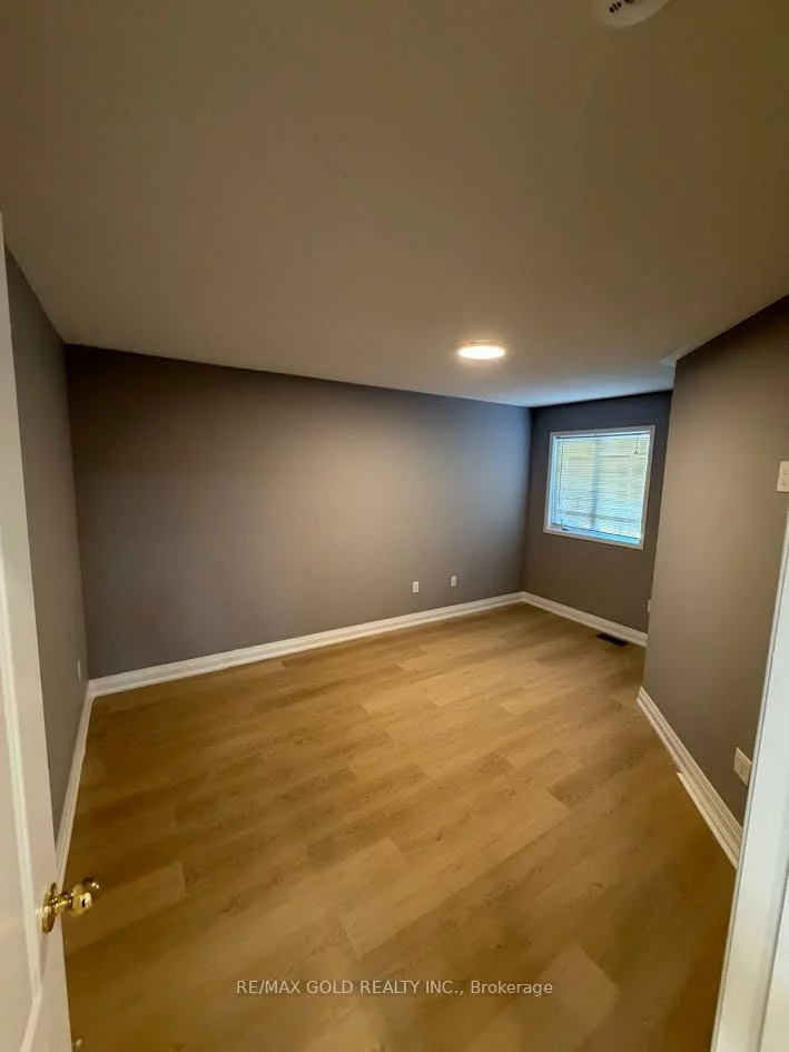 18, Cobbler, Fletcher's Creek Village, Brampton