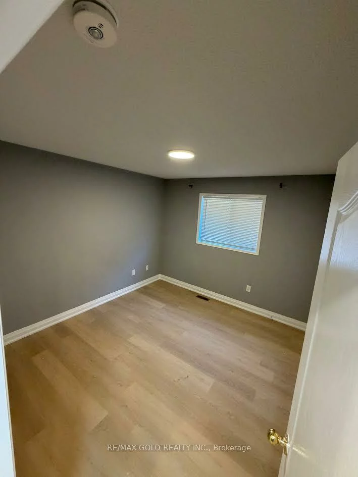 18, Cobbler, Fletcher's Creek Village, Brampton